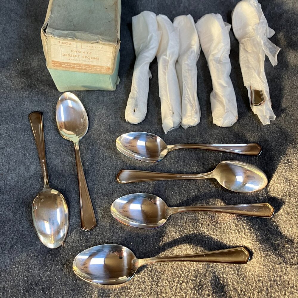 NEW in BOX Vintage Victor S. Co. SET 36 A1+ Silver Plate Dessert Spoons Choate